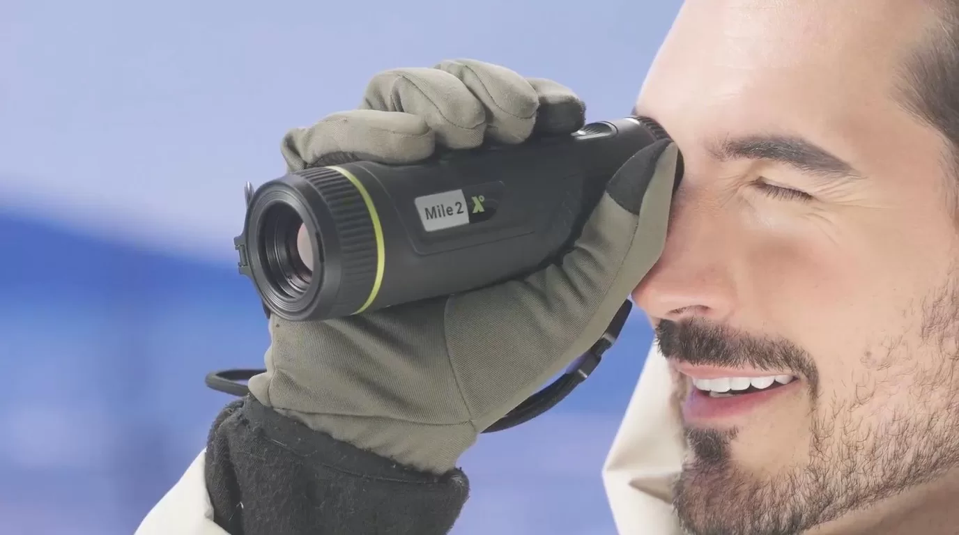 Pixfra Mile 2 thermal monocular in field use